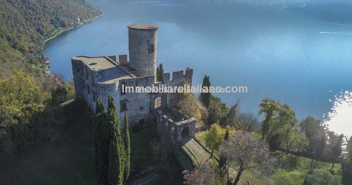 SOLDIsland Castle