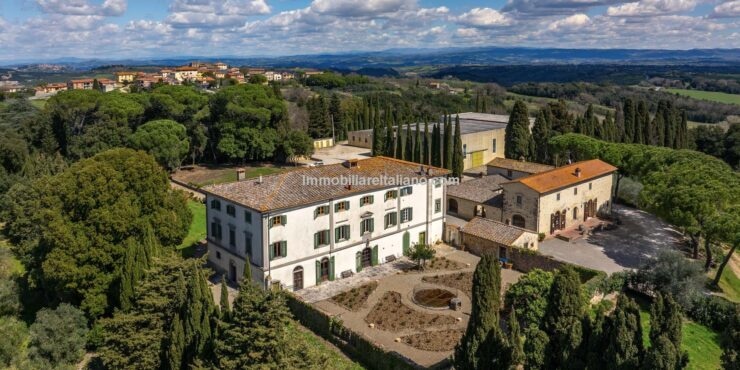 San Gimignano Tuscany Vineyard Estate For Sale