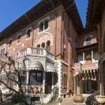 Veneto Italy Property - a Liberty-styled luxury mansion with a garden