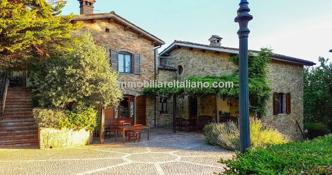 SOLDAgriturismo for sale Urbino Marche Italy