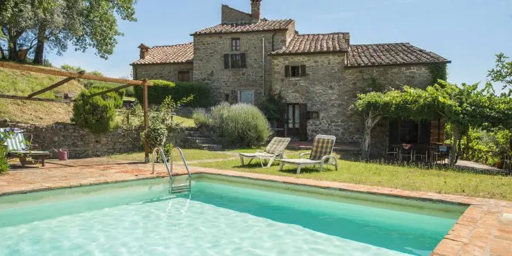 SOLDLarge farmhouse – Monterchi Anghiari Tuscany
