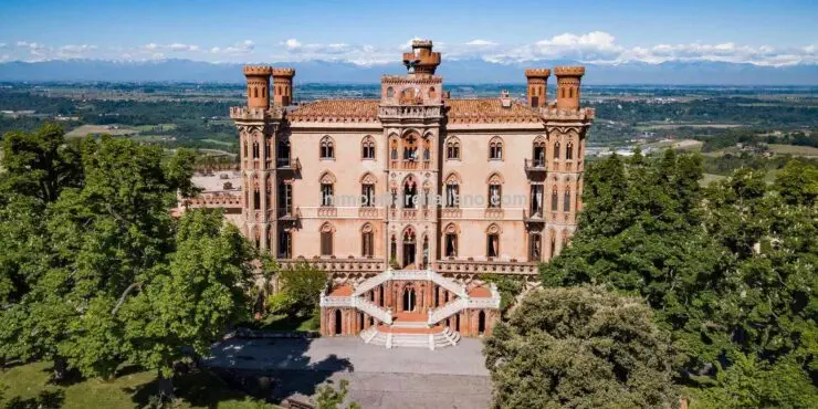 SOLDCastle Sale