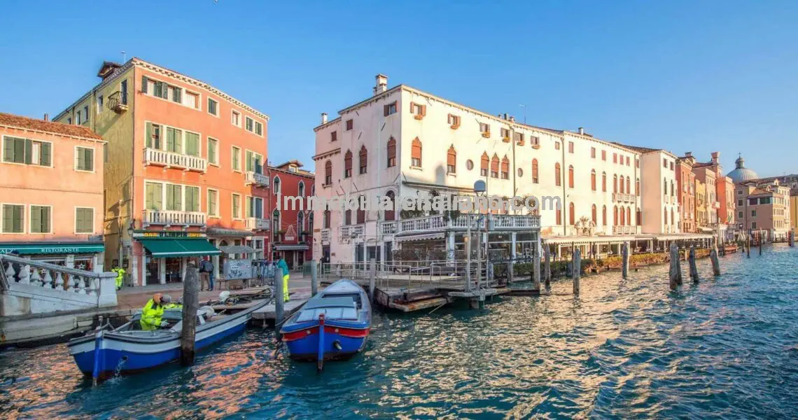 SOLDVenice Real Estate