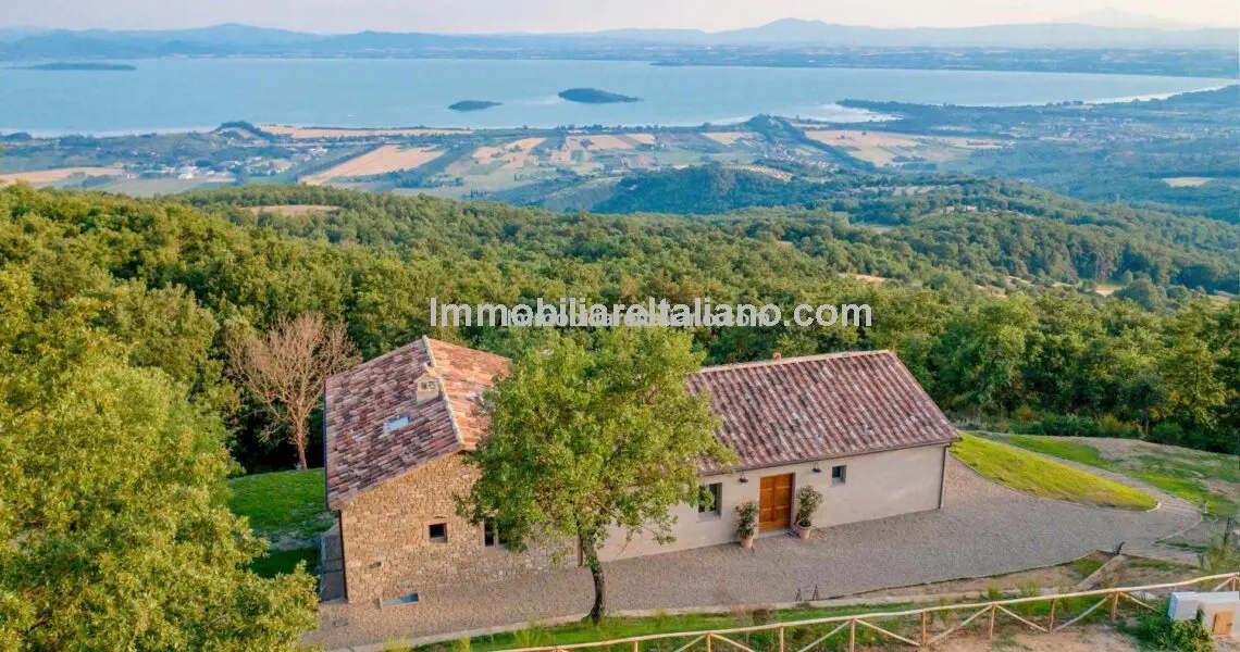 Lake Trasimeno Views