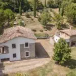 View of farhmhouse and barn in Umbria