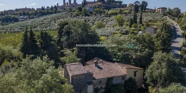 Country house for sale in Tuscany