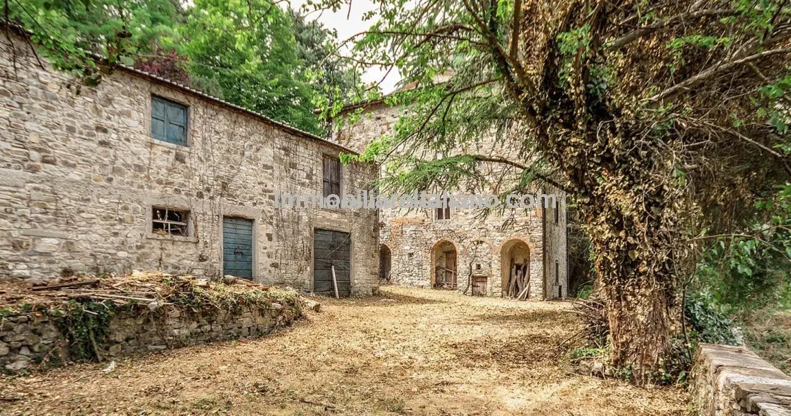 Tuscany country house