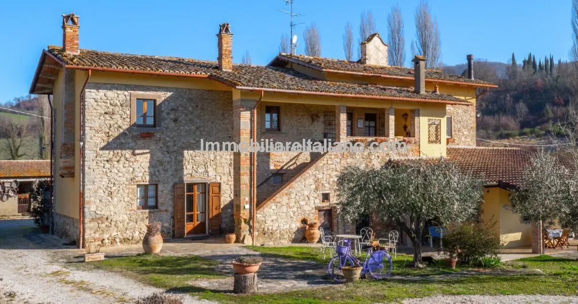 Farmhouse with Pool