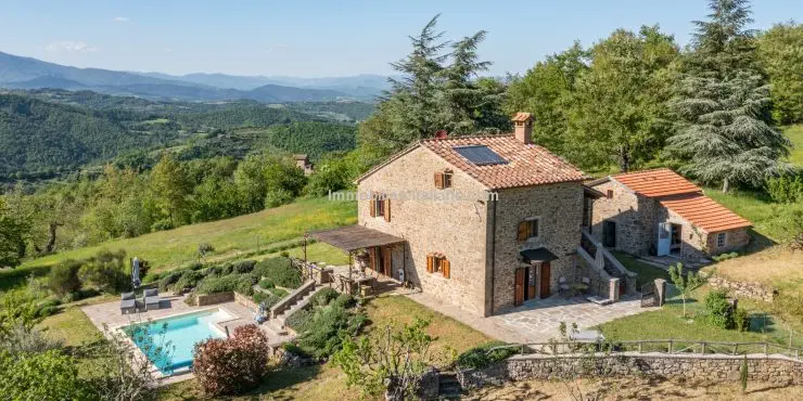 Restored Tuscan Farmhouse