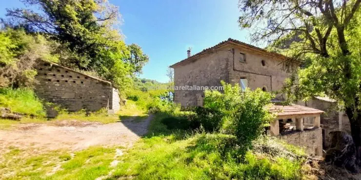 Fixer Upper Home For Sale
