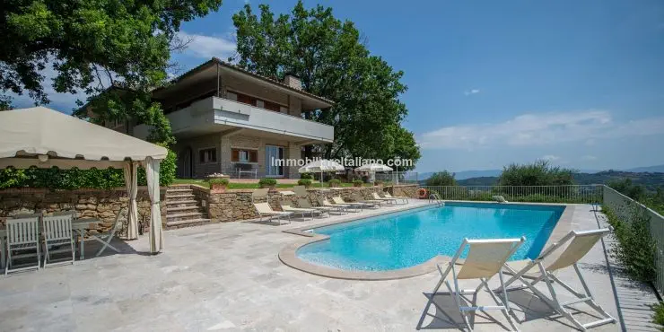 Modern Villa Home